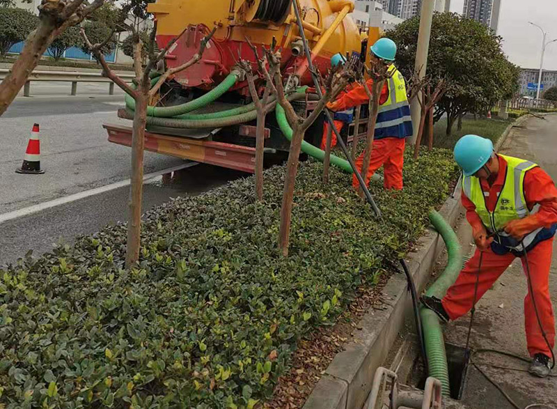 霍尔果斯市政管道清淤